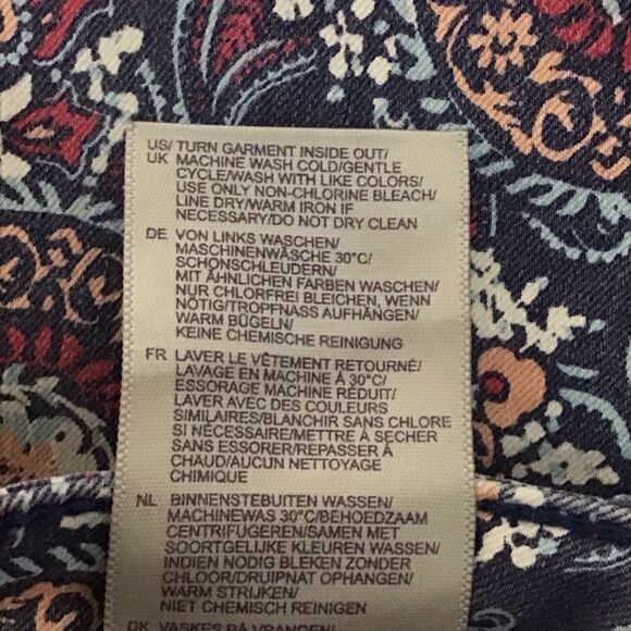 NYDJ for Chico’s Multicolor Paisley Skinny LiftXTuck Jeans 8 - Picture 6 of 7